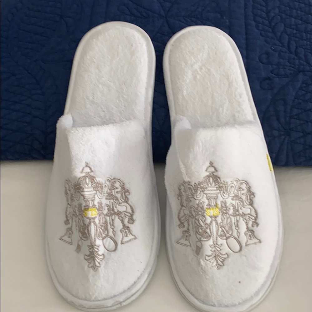 SLS BAHA MAR SLIPPERS